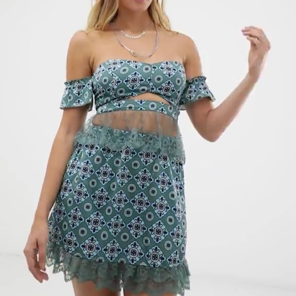 ASOS off shoulder crop top & skirt set 🦋